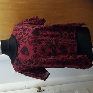 ✨ Hot Topic Occult Design Shirt